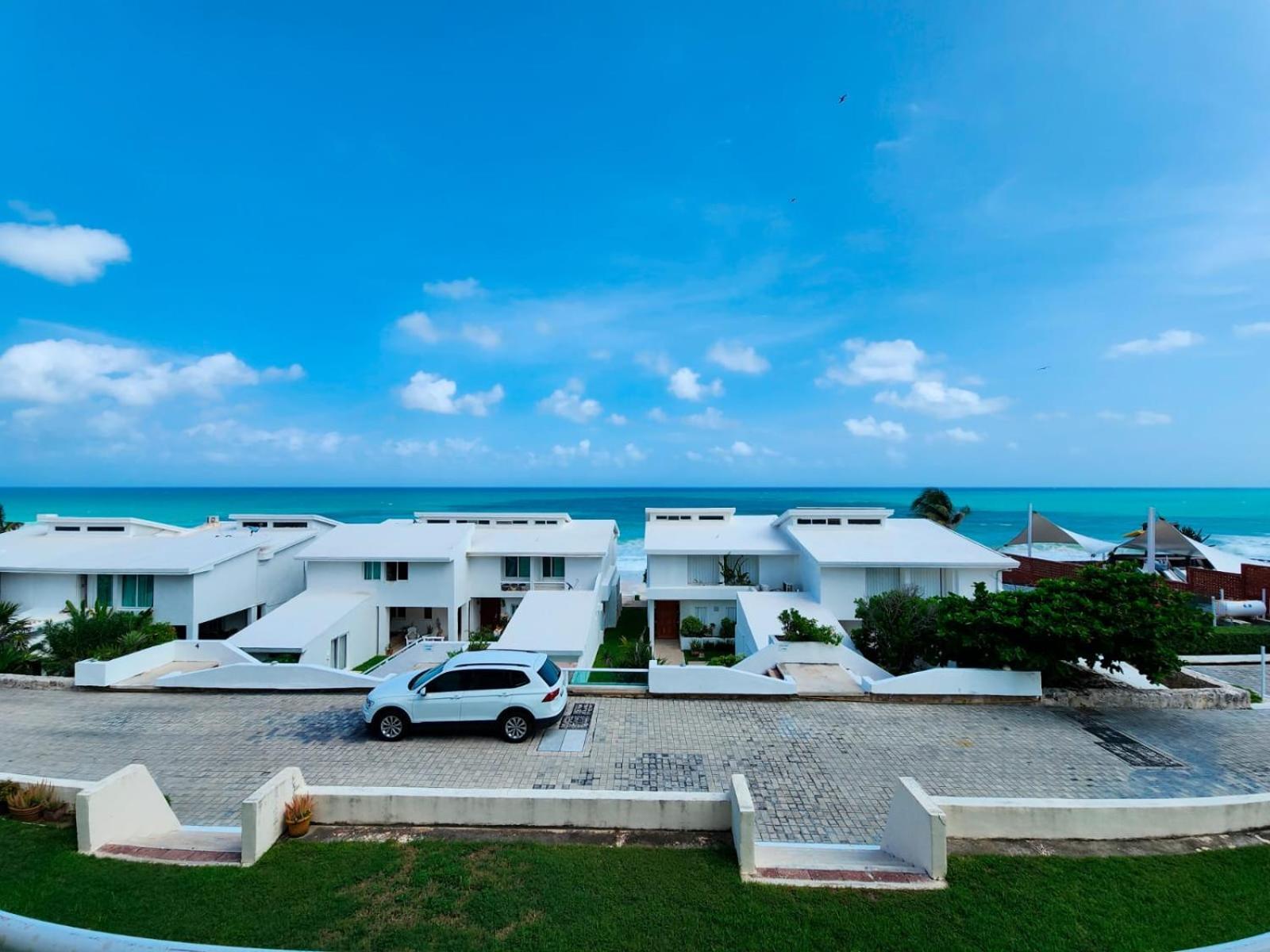 Beachfront Apartments Cancún Eksteriør bilde