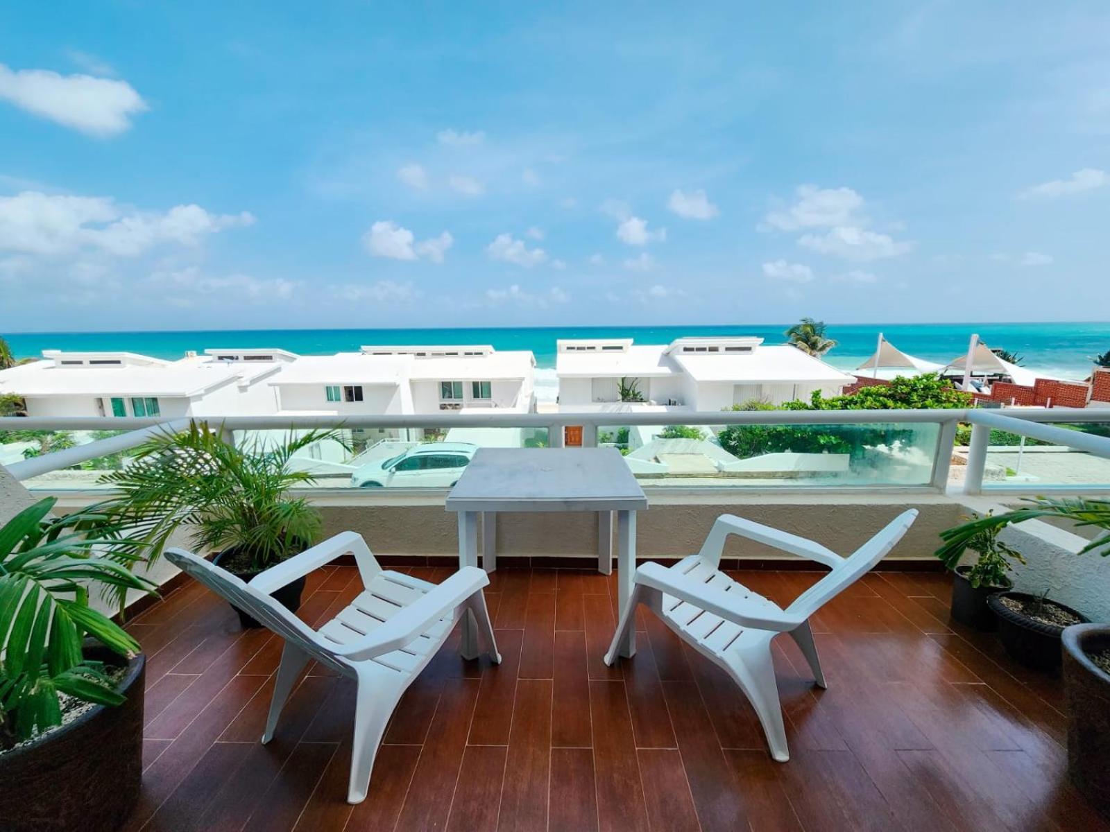 Beachfront Apartments Cancún Eksteriør bilde