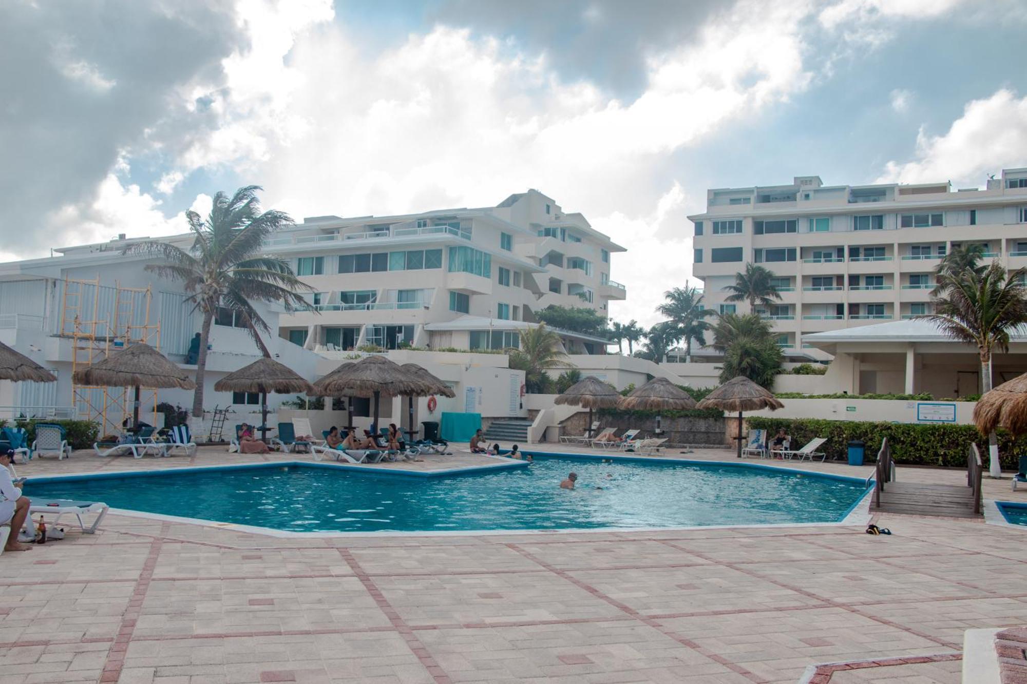 Beachfront Apartments Cancún Eksteriør bilde