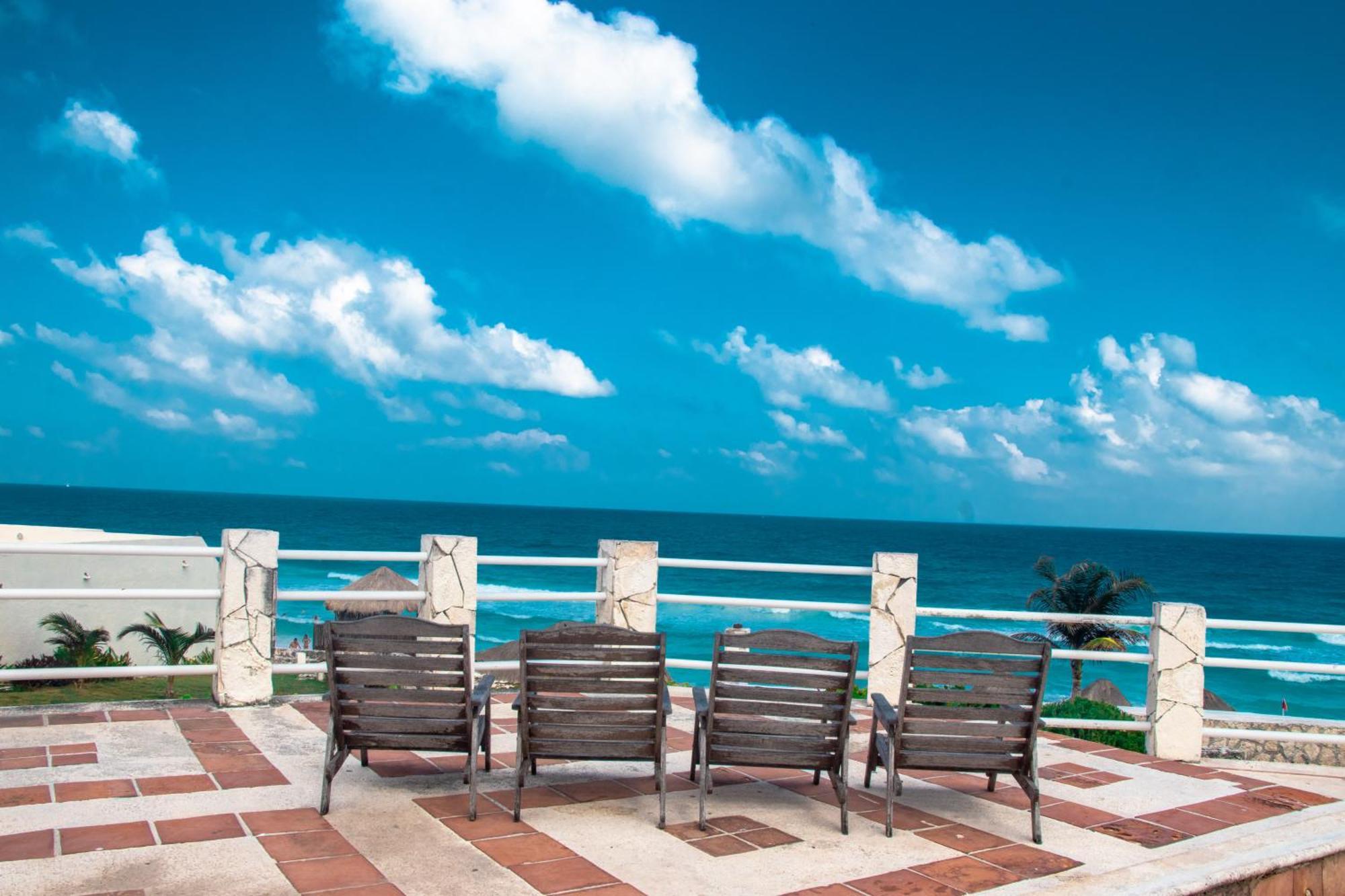 Beachfront Apartments Cancún Eksteriør bilde