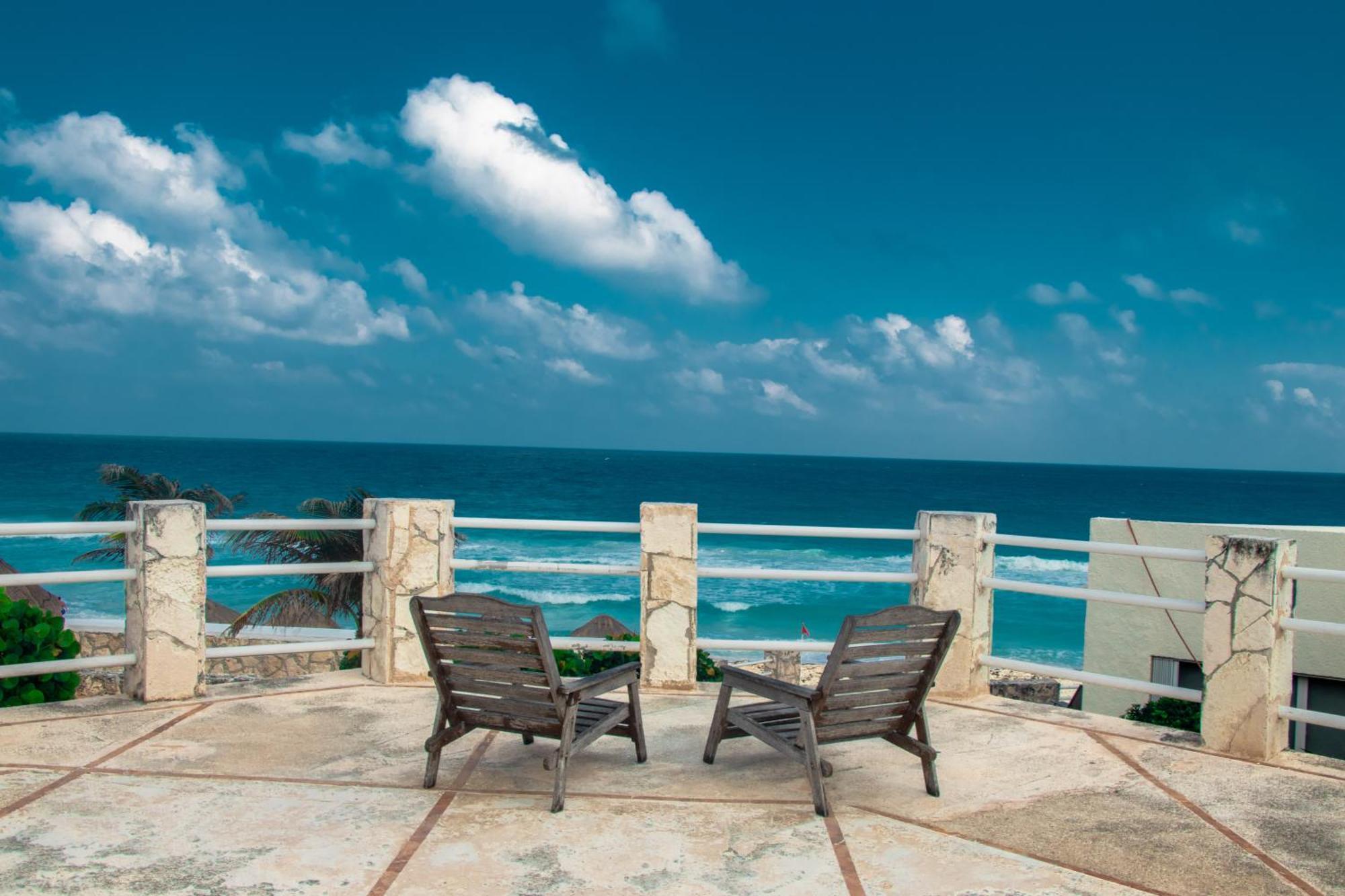 Beachfront Apartments Cancún Eksteriør bilde