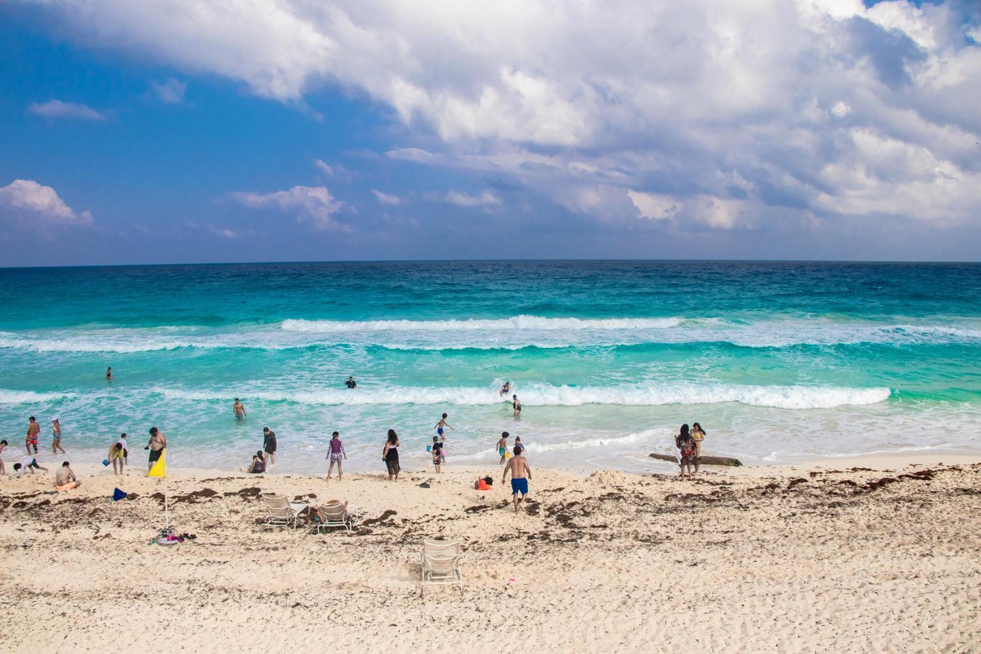 Beachfront Apartments Cancún Eksteriør bilde